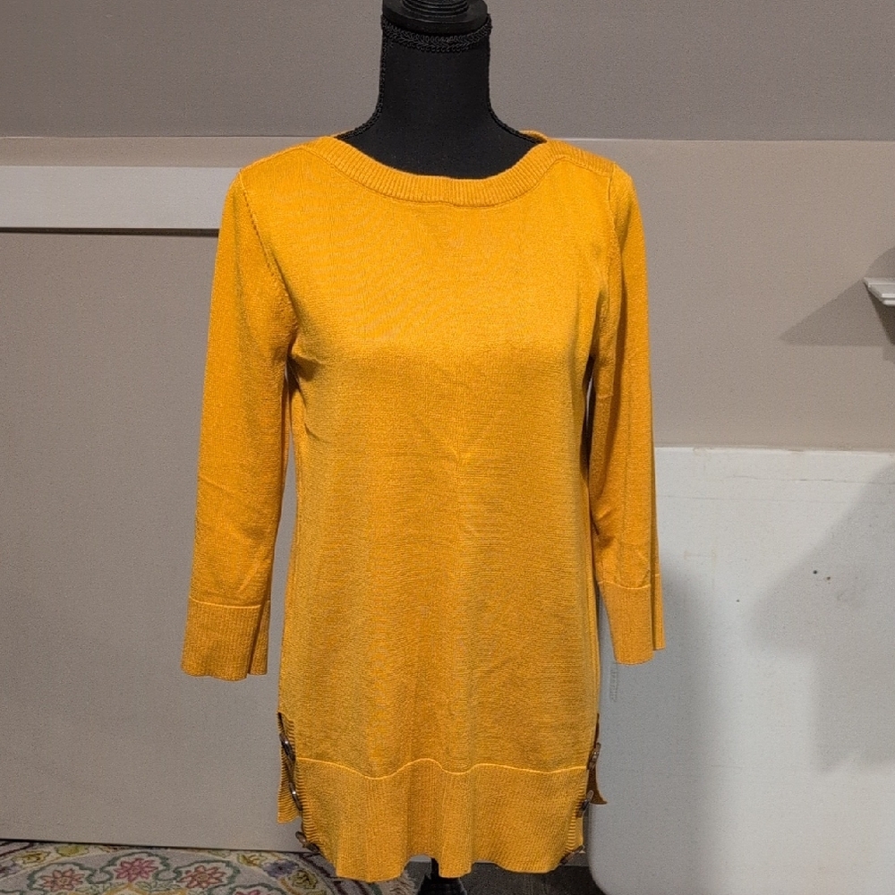 Cable & Gauge Sunny Yellow Knit Top